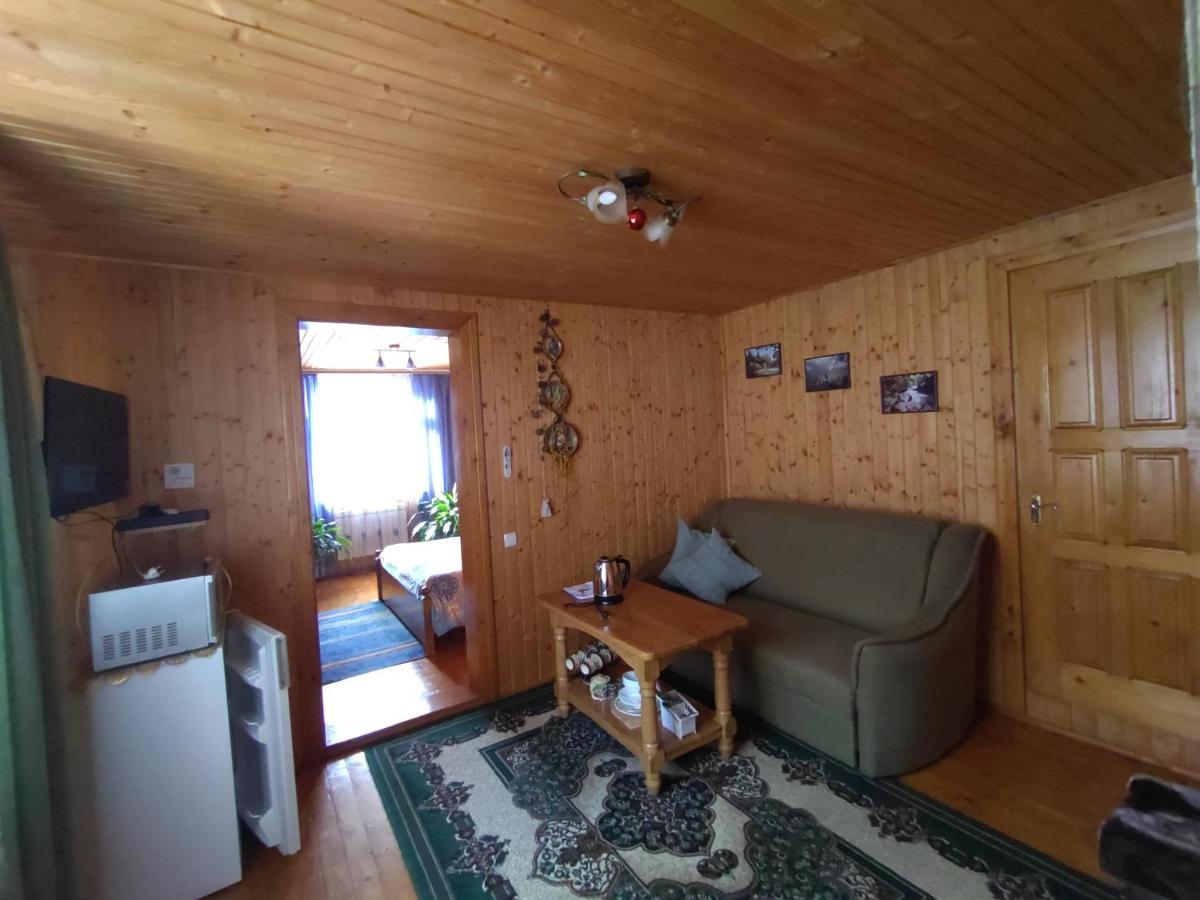 Guesthouse U Dida Viktora Yaremche Eksteriør billede