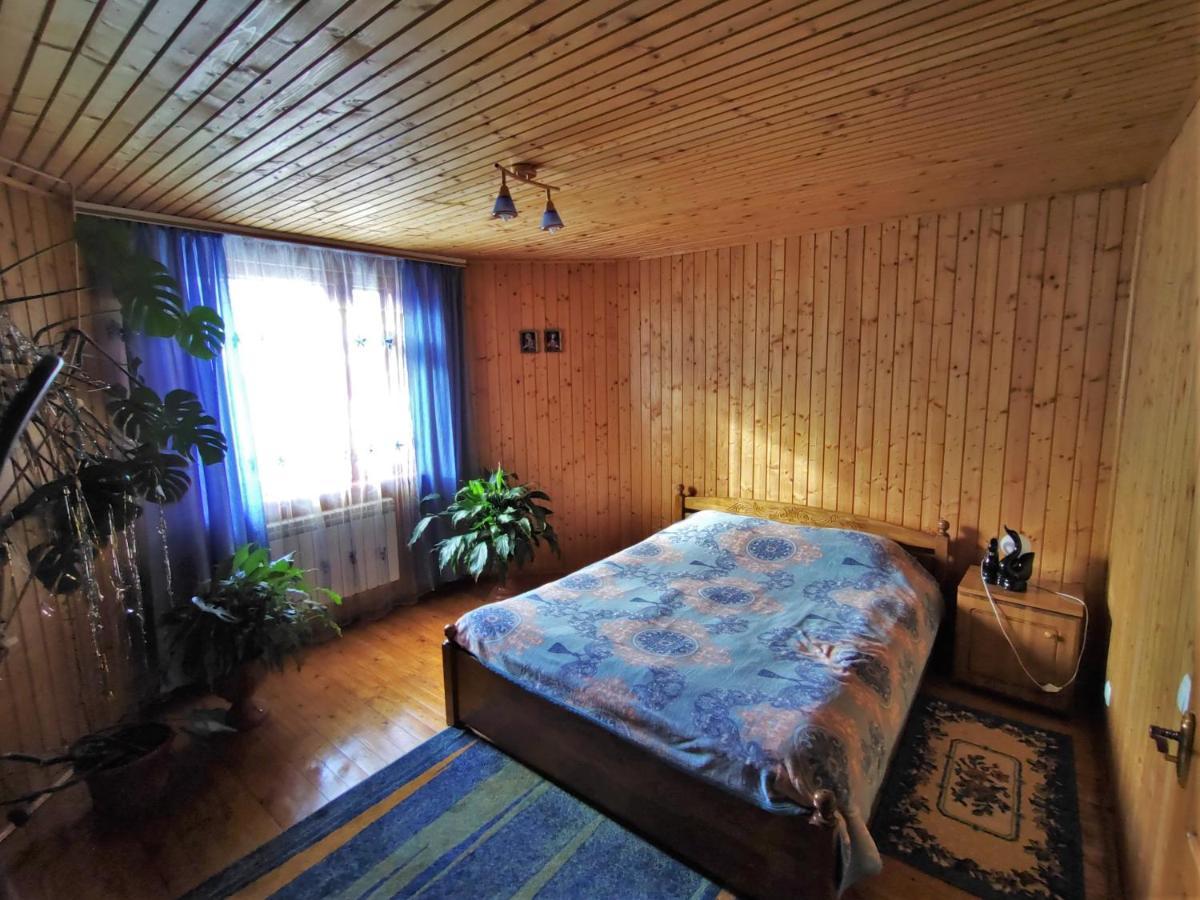 Guesthouse U Dida Viktora Yaremche Eksteriør billede