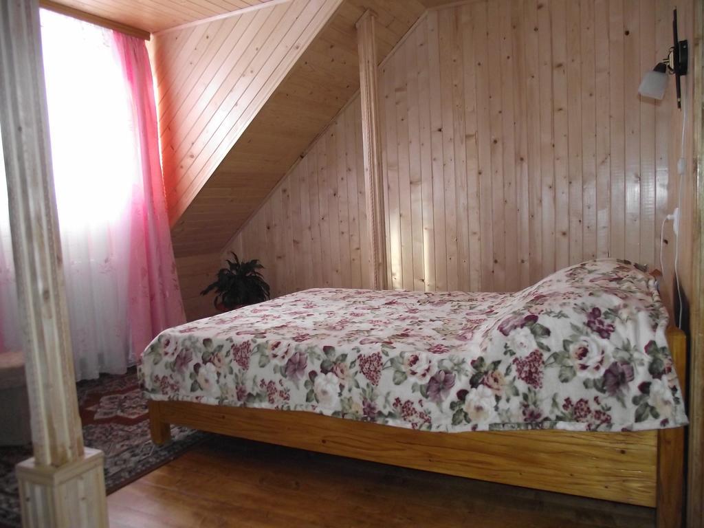 Guesthouse U Dida Viktora Yaremche Værelse billede
